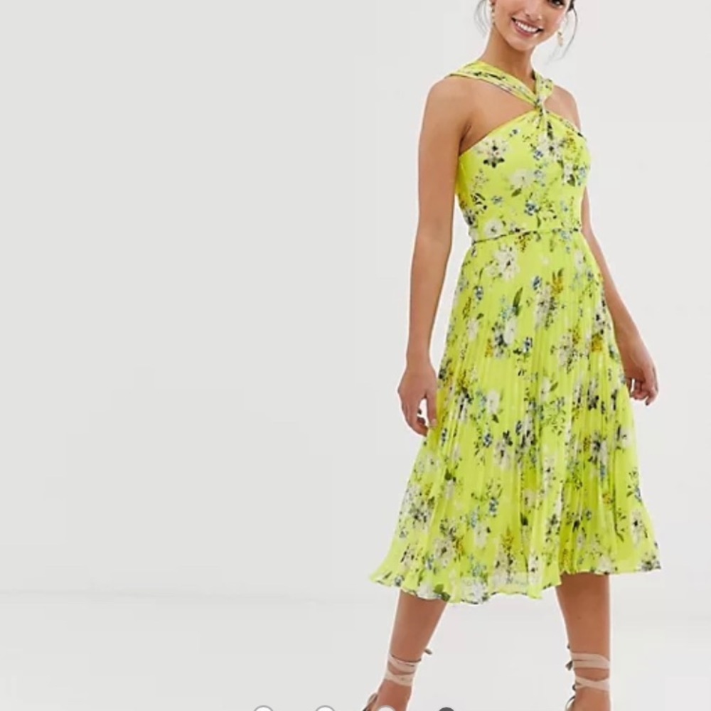 Oasis halter neck midi dress in floral print